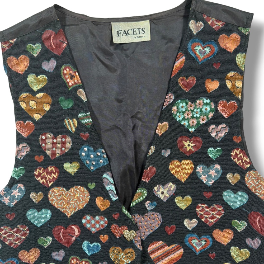 Facets Tapestry Vest Women's‎ 1X Black Heart Print Vintage Metal Button Front